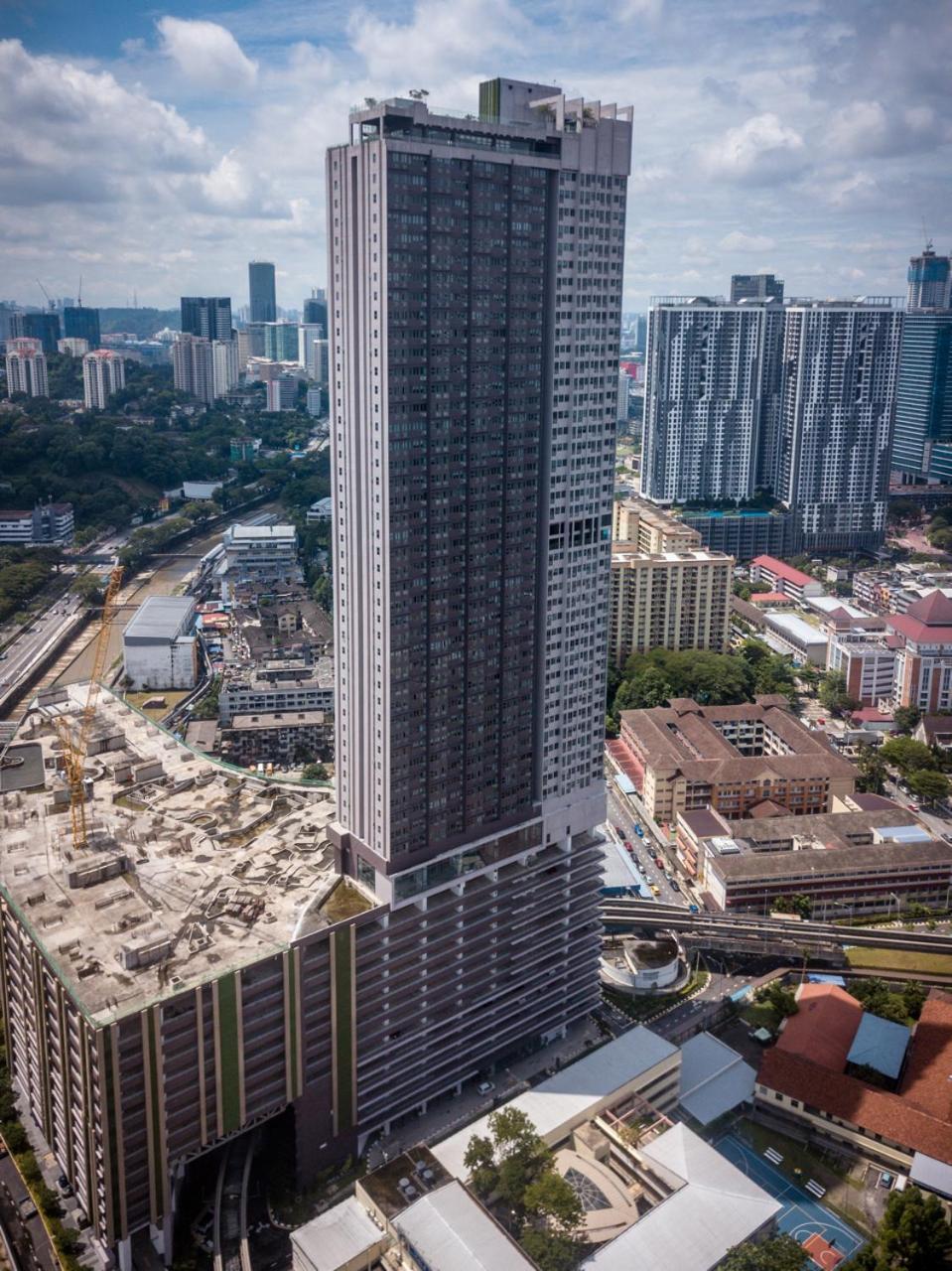 Upper Hotel Suites Kl Sentral Kuala Lumpur Exterior photo