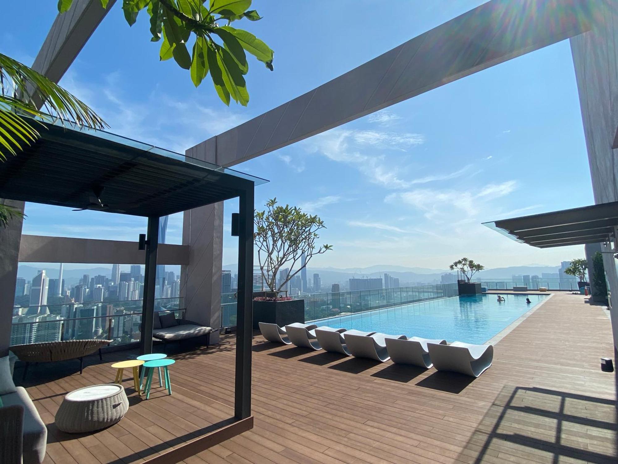 Upper Hotel Suites Kl Sentral Kuala Lumpur Exterior photo