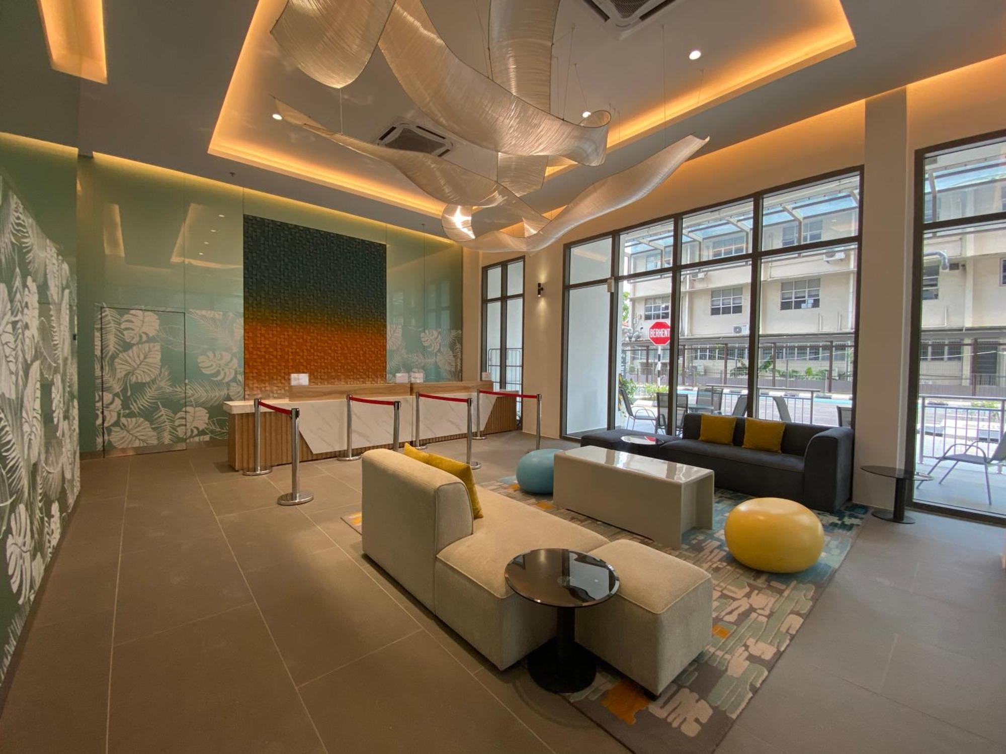 Upper Hotel Suites Kl Sentral Kuala Lumpur Exterior photo
